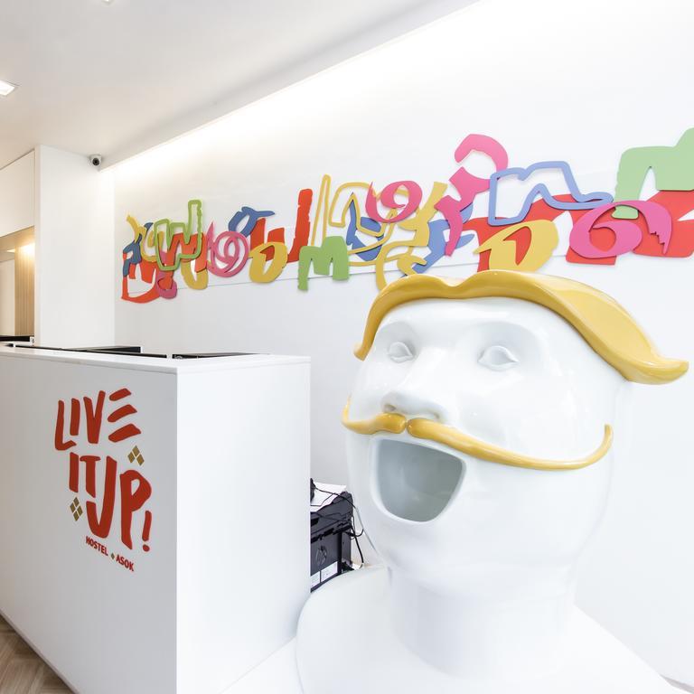 Liveitup Asok By D Varee Bangkok Exterior foto